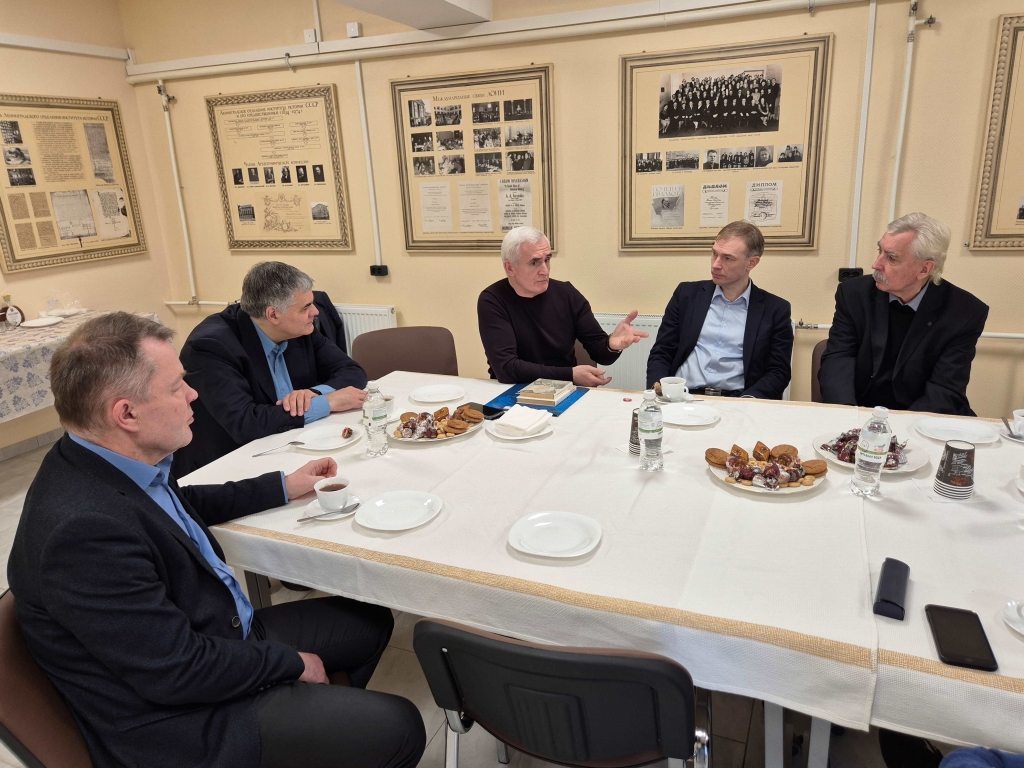 Круглый стол Шукшин и его эпоха 23.10.2025