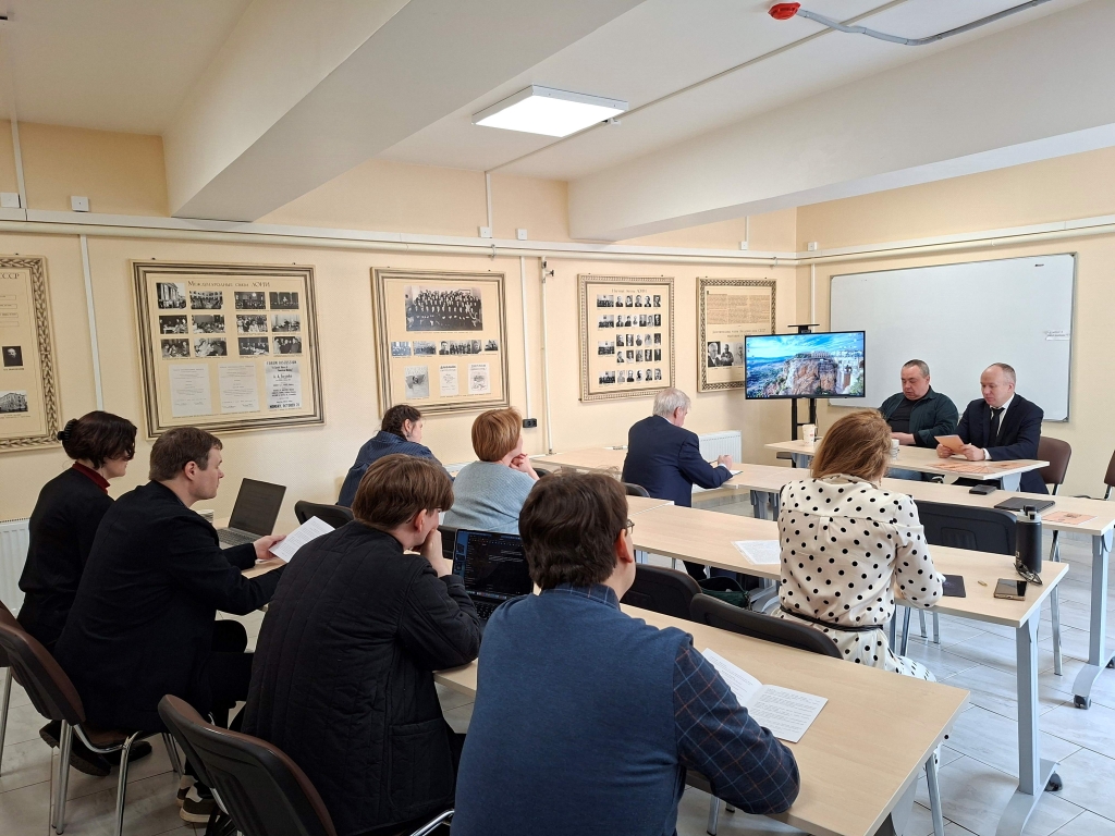 Под сенью сталинской конституции 24.04.2026 (4)